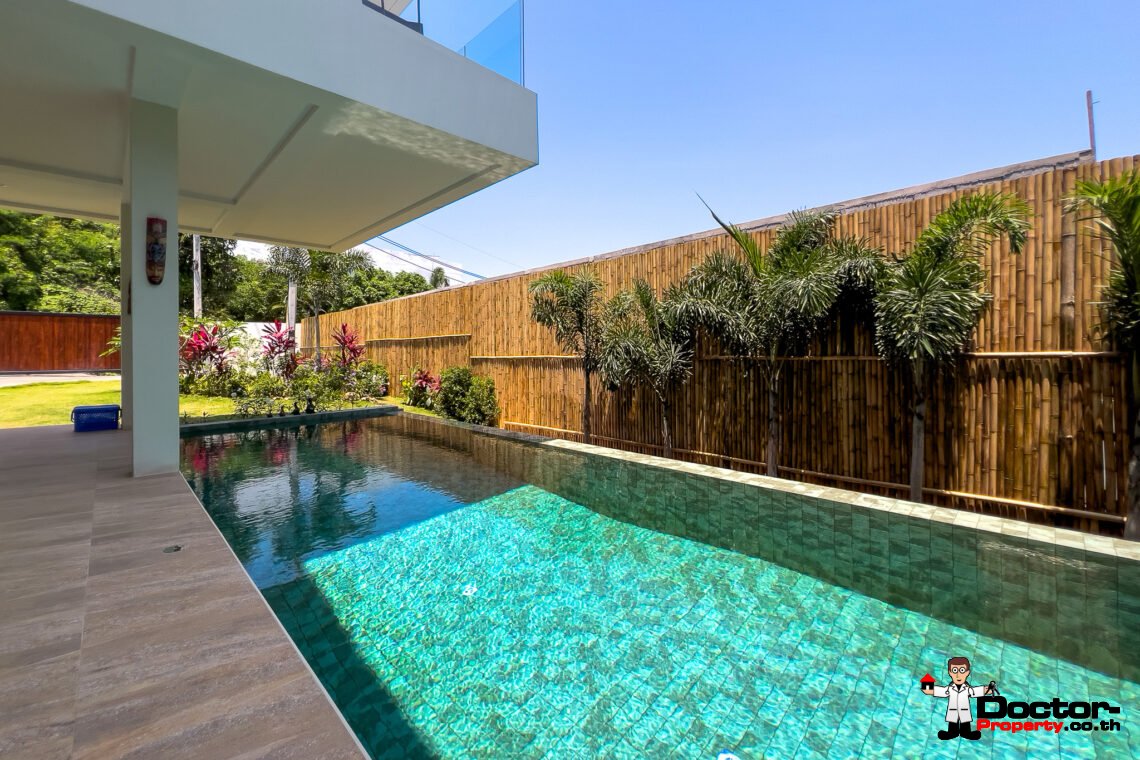 3 Bedroom Pool Villa with Partial Sea View in Bo Phut, Koh Samui – For Sale